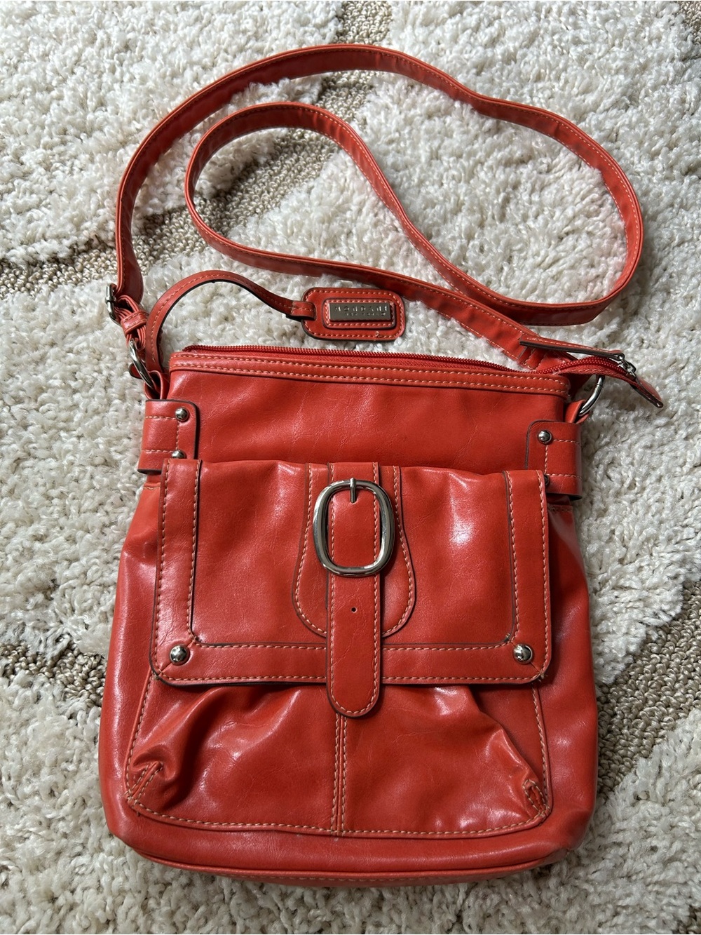 Mondani New York Crossbody Leather Shoulder Bag in burnt orange